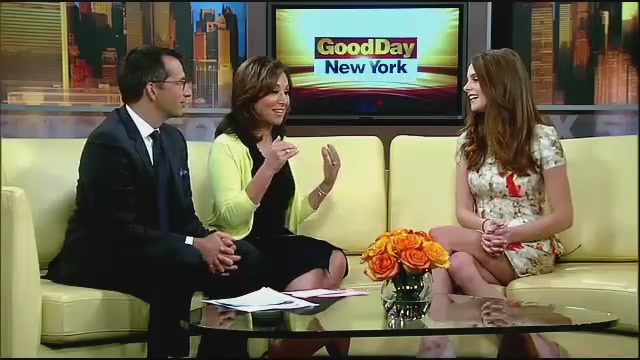 Ashley-Greene-dot-nl_GoodDayNY0093.jpg