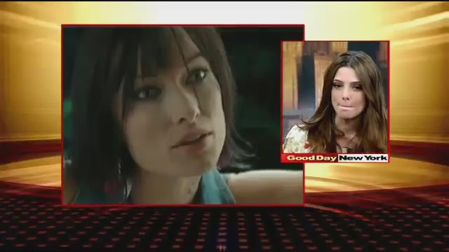 Ashley-Greene-dot-nl_GoodDayNY0169.jpg