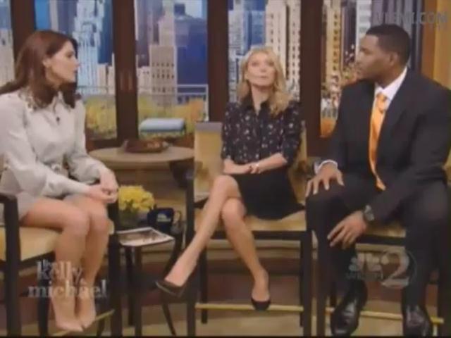 Ashley-Greene-dot-nl-15November2012LiveWithKellyAndMicheal0088.jpg