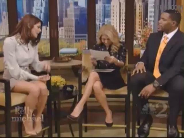 Ashley-Greene-dot-nl-15November2012LiveWithKellyAndMicheal0154.jpg