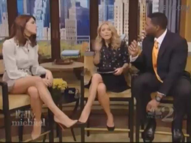 Ashley-Greene-dot-nl-15November2012LiveWithKellyAndMicheal0177.jpg
