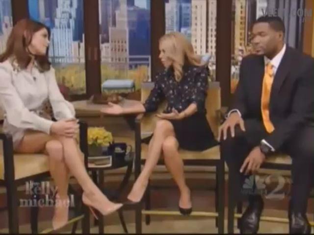 Ashley-Greene-dot-nl-15November2012LiveWithKellyAndMicheal0251.jpg