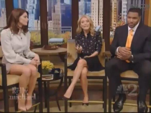 Ashley-Greene-dot-nl-15November2012LiveWithKellyAndMicheal0331.jpg