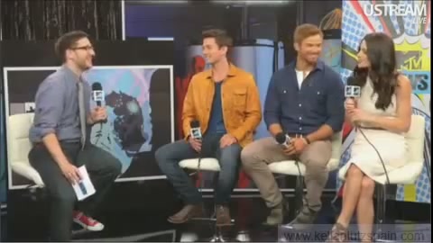 Ashley-Greene-dot-nl_2012MTVInterviewAtComicCon0002.jpg