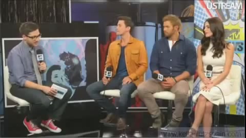Ashley-Greene-dot-nl_2012MTVInterviewAtComicCon0062.jpg