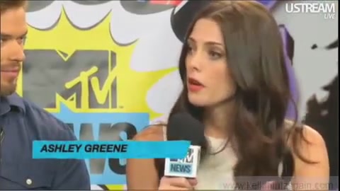 Ashley-Greene-dot-nl_2012MTVInterviewAtComicCon0088.jpg