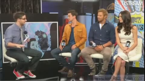 Ashley-Greene-dot-nl_2012MTVInterviewAtComicCon0127.jpg