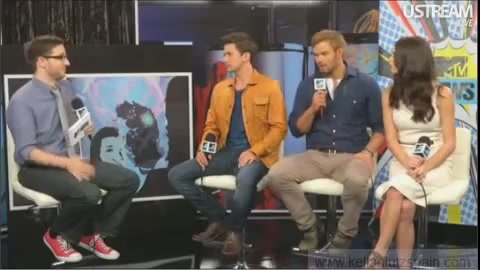 Ashley-Greene-dot-nl_2012MTVInterviewAtComicCon0133.jpg