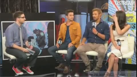 Ashley-Greene-dot-nl_2012MTVInterviewAtComicCon0136.jpg Ashley-Greene-dot-nl_2012MTVInterviewAtComicCon0136.jpg