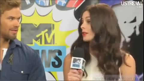 Ashley-Greene-dot-nl_2012MTVInterviewAtComicCon0216.jpg