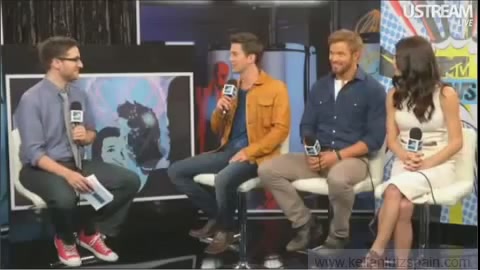 Ashley-Greene-dot-nl_2012MTVInterviewAtComicCon0304.jpg