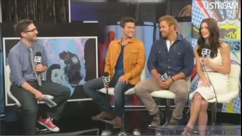 Ashley-Greene-dot-nl_2012MTVInterviewAtComicCon0354.jpg Ashley-Greene-dot-nl_2012MTVInterviewAtComicCon0354.jpg