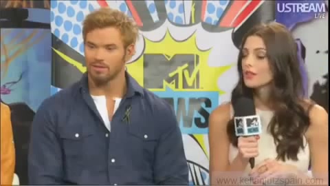 Ashley-Greene-dot-nl_2012MTVInterviewAtComicCon0417.jpg