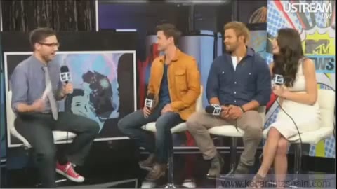 Ashley-Greene-dot-nl_2012MTVInterviewAtComicCon0465.jpg