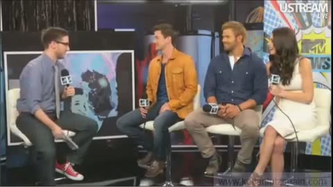 Ashley-Greene-dot-nl_2012MTVInterviewAtComicCon0466.jpg