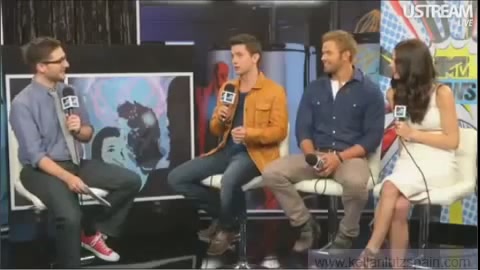 Ashley-Greene-dot-nl_2012MTVInterviewAtComicCon0520.jpg