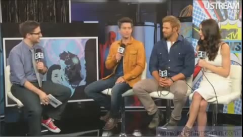 Ashley-Greene-dot-nl_2012MTVInterviewAtComicCon0555.jpg