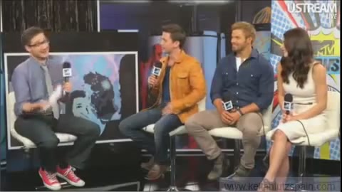 Ashley-Greene-dot-nl_2012MTVInterviewAtComicCon0636.jpg
