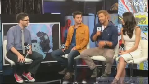 Ashley-Greene-dot-nl_2012MTVInterviewAtComicCon0698.jpg Ashley-Greene-dot-nl_2012MTVInterviewAtComicCon0698.jpg