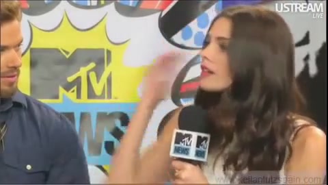 Ashley-Greene-dot-nl_2012MTVInterviewAtComicCon0752.jpg