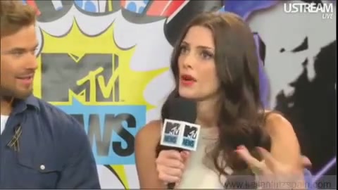 Ashley-Greene-dot-nl_2012MTVInterviewAtComicCon0772.jpg Ashley-Greene-dot-nl_2012MTVInterviewAtComicCon0772.jpg