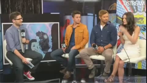 Ashley-Greene-dot-nl_2012MTVInterviewAtComicCon0777.jpg Ashley-Greene-dot-nl_2012MTVInterviewAtComicCon0777.jpg