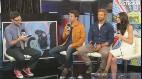 Ashley-Greene-dot-nl_2012MTVInterviewAtComicCon0853.jpg
