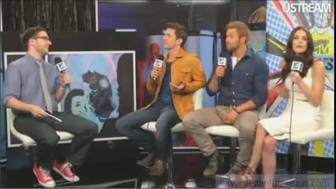 Ashley-Greene-dot-nl_2012MTVInterviewAtComicCon0876.jpg