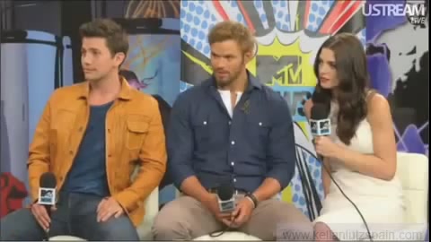 Ashley-Greene-dot-nl_2012MTVInterviewAtComicCon0887.jpg