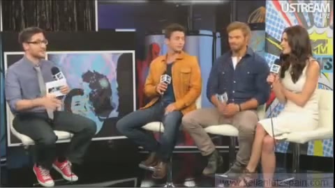 Ashley-Greene-dot-nl_2012MTVInterviewAtComicCon0914.jpg