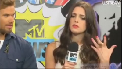 Ashley-Greene-dot-nl_2012MTVInterviewAtComicCon0101.jpg