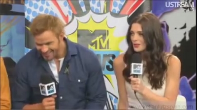 Ashley-Greene-dot-nl_2012MTVInterviewAtComicCon0566.jpg