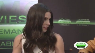 Ashley-Greene-dot-nl_2012MoviesOnDemandAtComicCon__0162.jpg