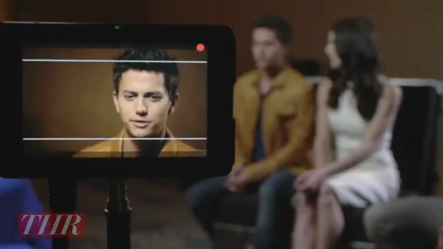 Ashley-Greene-dot-nl_2012TheHollywoodReporterAtComicCon0441.jpg Ashley-Greene-dot-nl_2012TheHollywoodReporterAtComicCon0441.jpg