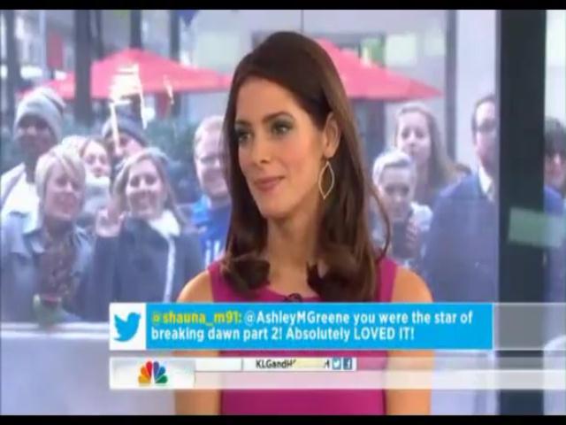 Ashley-Greene-dot-nl-15November2012TheTodayShow0052.jpg
