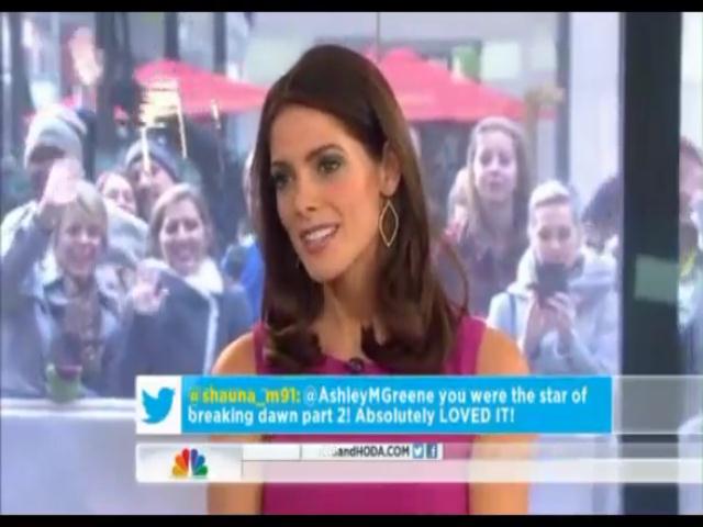 Ashley-Greene-dot-nl-15November2012TheTodayShow0060.jpg