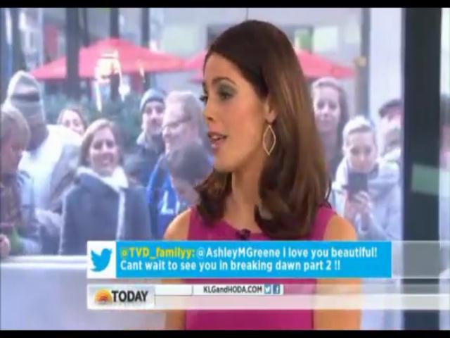 Ashley-Greene-dot-nl-15November2012TheTodayShow0067.jpg