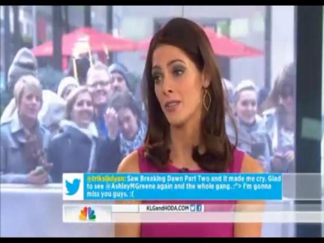 Ashley-Greene-dot-nl-15November2012TheTodayShow0080.jpg