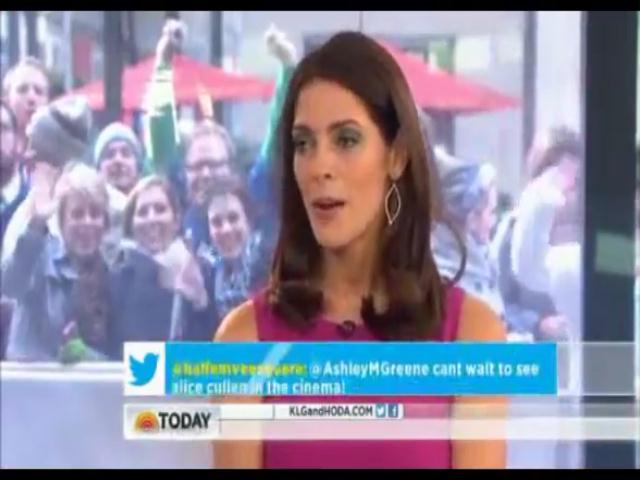 Ashley-Greene-dot-nl-15November2012TheTodayShow0090.jpg