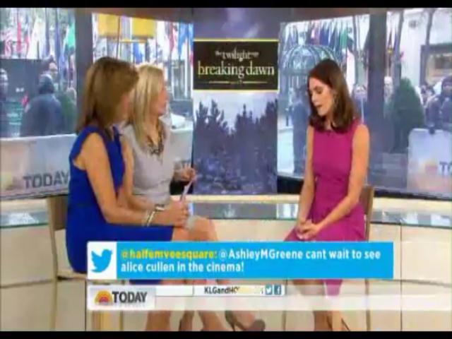 Ashley-Greene-dot-nl-15November2012TheTodayShow0096.jpg