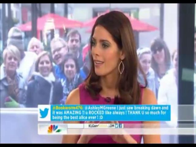 Ashley-Greene-dot-nl-15November2012TheTodayShow0149.jpg