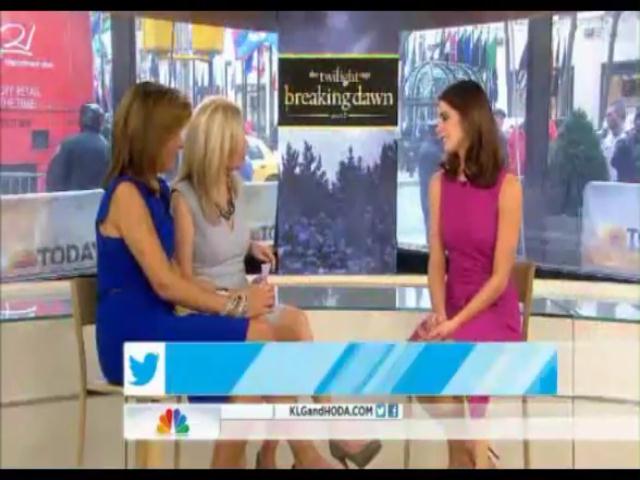 Ashley-Greene-dot-nl-15November2012TheTodayShow0155.jpg