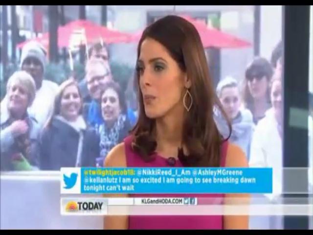 Ashley-Greene-dot-nl-15November2012TheTodayShow0165.jpg