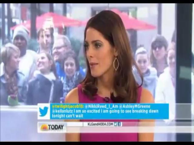 Ashley-Greene-dot-nl-15November2012TheTodayShow0166.jpg