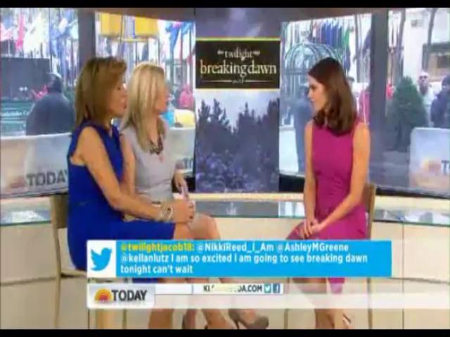 Ashley-Greene-dot-nl-15November2012TheTodayShow0168.jpg