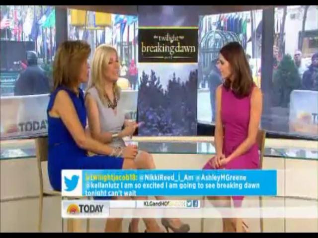 Ashley-Greene-dot-nl-15November2012TheTodayShow0169.jpg