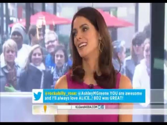 Ashley-Greene-dot-nl-15November2012TheTodayShow0171.jpg
