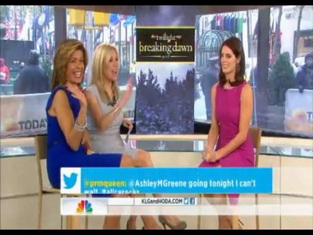 Ashley-Greene-dot-nl-15November2012TheTodayShow0179.jpg
