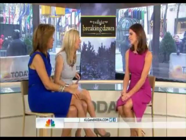 Ashley-Greene-dot-nl-15November2012TheTodayShow0181.jpg