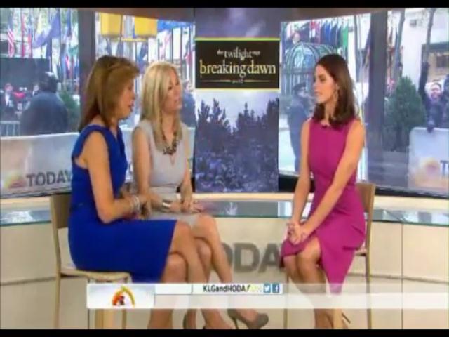 Ashley-Greene-dot-nl-15November2012TheTodayShow0184.jpg
